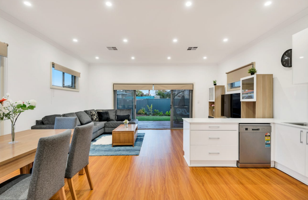 40 St Georges Avenue, GLANDORE, SA 5037 – photo 2 of 12