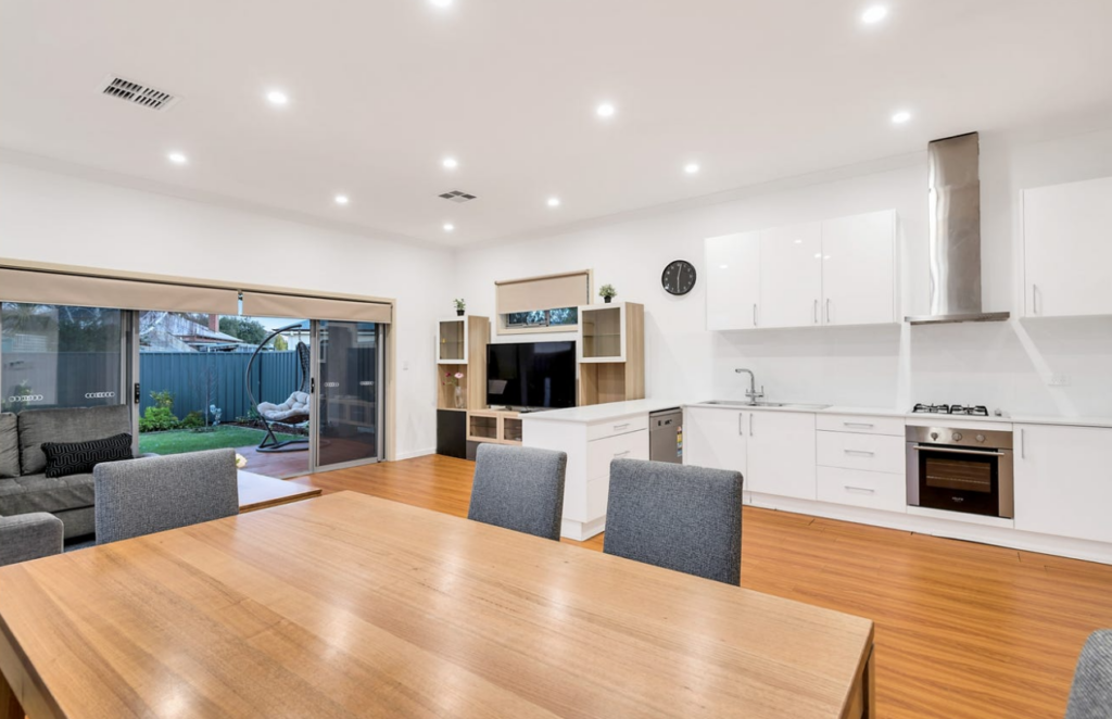 40 St Georges Avenue, GLANDORE, SA 5037 – photo 4 of 12