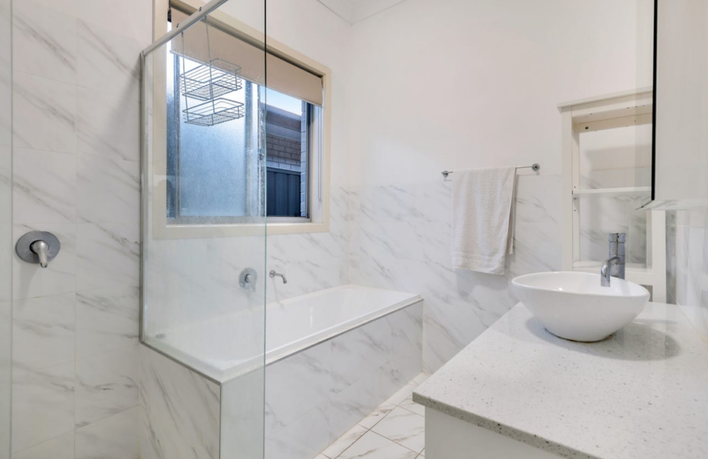 40 St Georges Avenue, GLANDORE, SA 5037 – photo 7 of 12